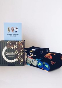 Funny Socks: Открытка На земле, в небесах и на море
